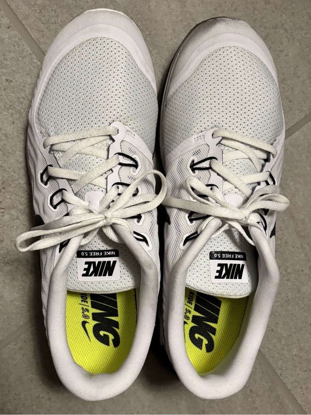 Nike Women’s Free 5.0 Running Training Shoes Size 12 in White/Black